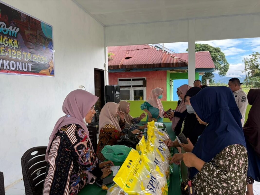 Pasar Murah sebagai Representasi Kepedulian TNI di Konawe Utara