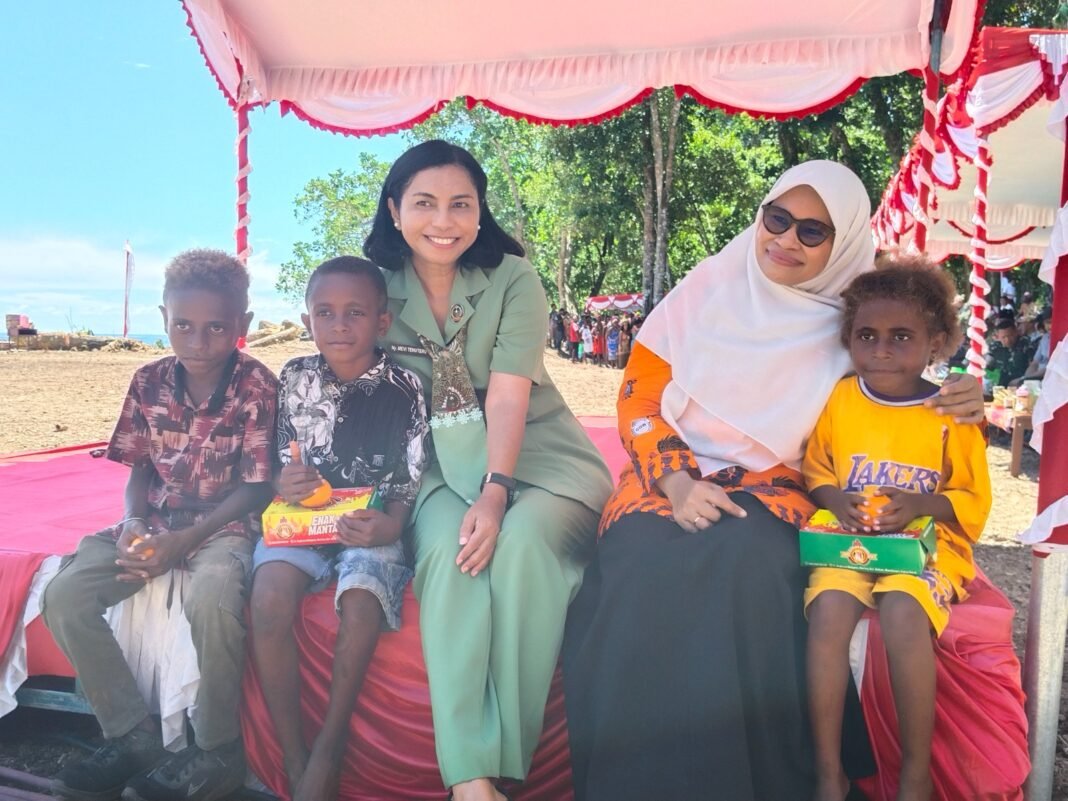 Kehangatan dan Keceriaan Anak-Anak di Penutupan TMMD