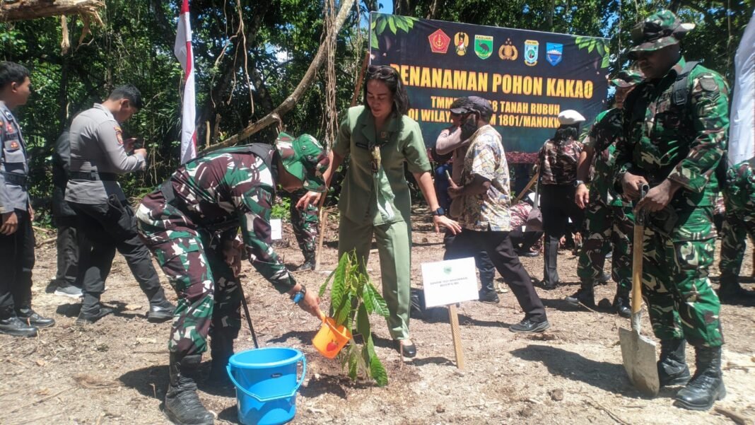 Program TMMD TNI Melibatkan Penanaman Kakao di Papua Barat