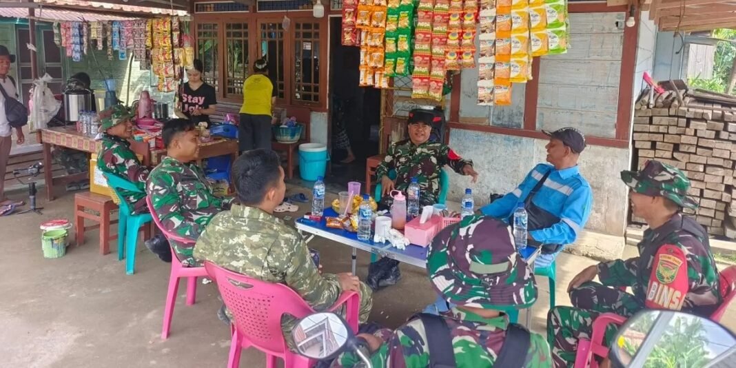 Kunjungan TNI yang Hangat Bersama Warga Desa