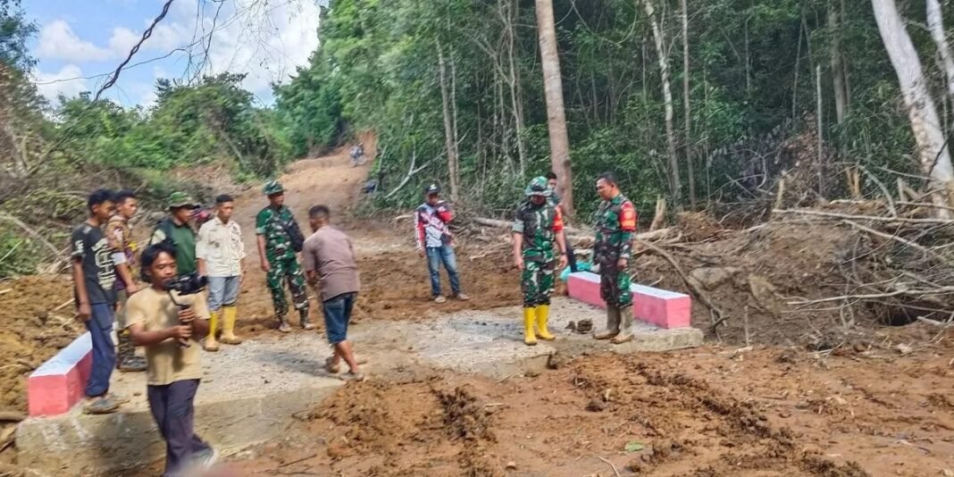 Satgas TMMD Rampungkan Penutupan Platduiker Jalan Desa