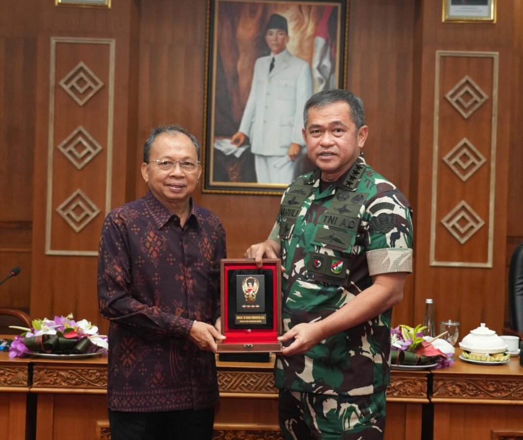 Energi Terbarukan dan Pengelolaan Sampah Terintegrasi, Kasad Tinjau di Bali