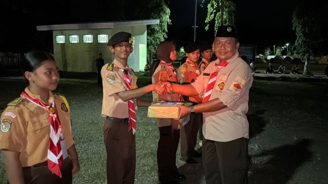 Upacara Api Unggun Persami KKRI 2026 di Kodim 1705/Nabire Kobarkan Semangat Kepemimpinan Generasi Muda