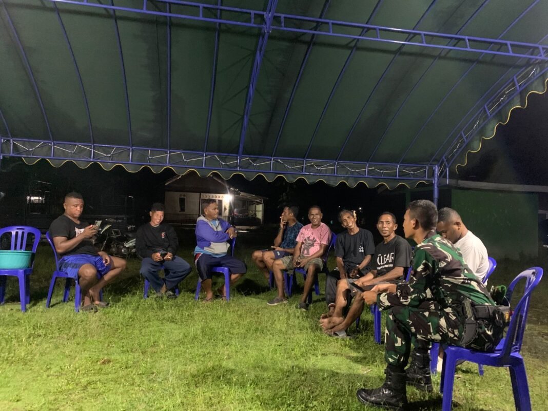 Empati Satgas TMMD Terhadap Warga yang Berduka