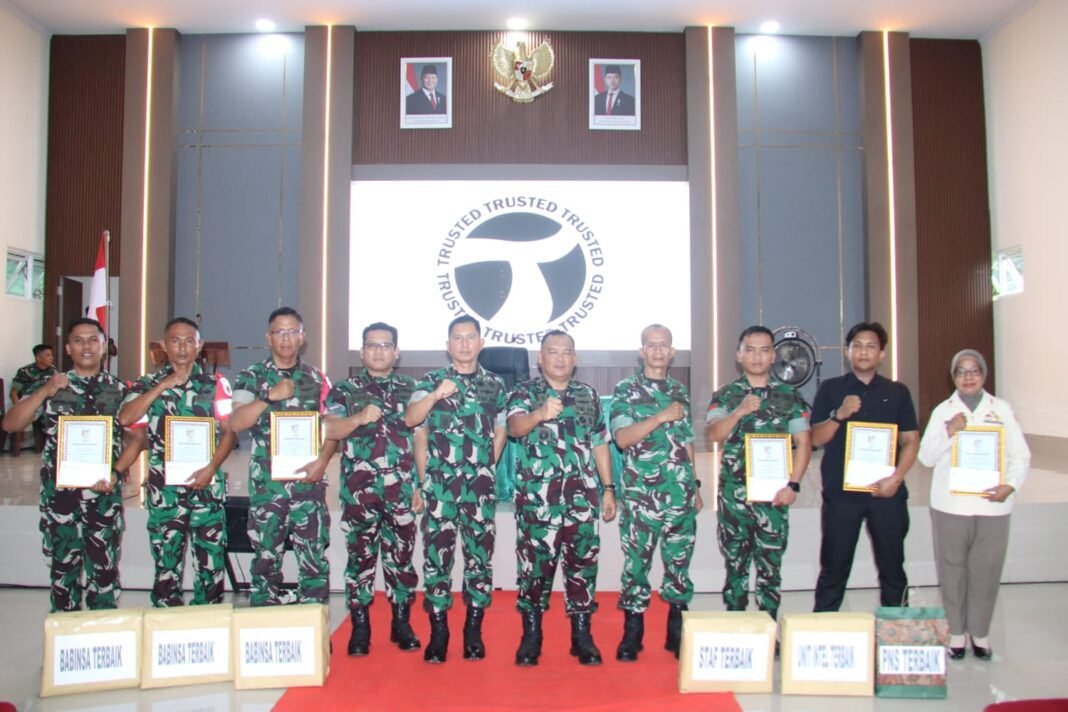 Brigjen TNI R. Wahyu Sugiarto Menjalani Kunjungan Kerja di Kodim 1412/Kolaka