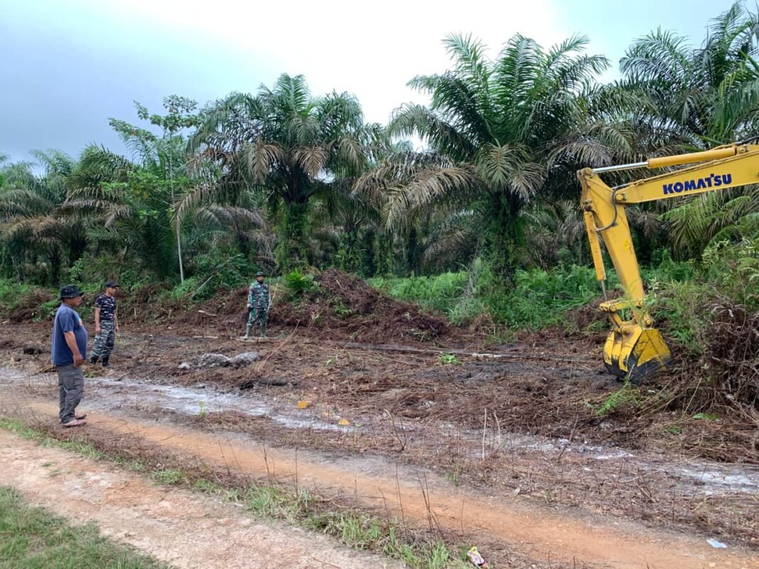 TMMD Ke-128: Pelebaran Jalan untuk Keberlangsungan Ekonomi