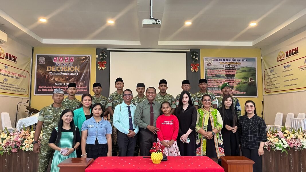 Upaya Memperkuat Hubungan TNI dan Rakyat Melalui Nobar