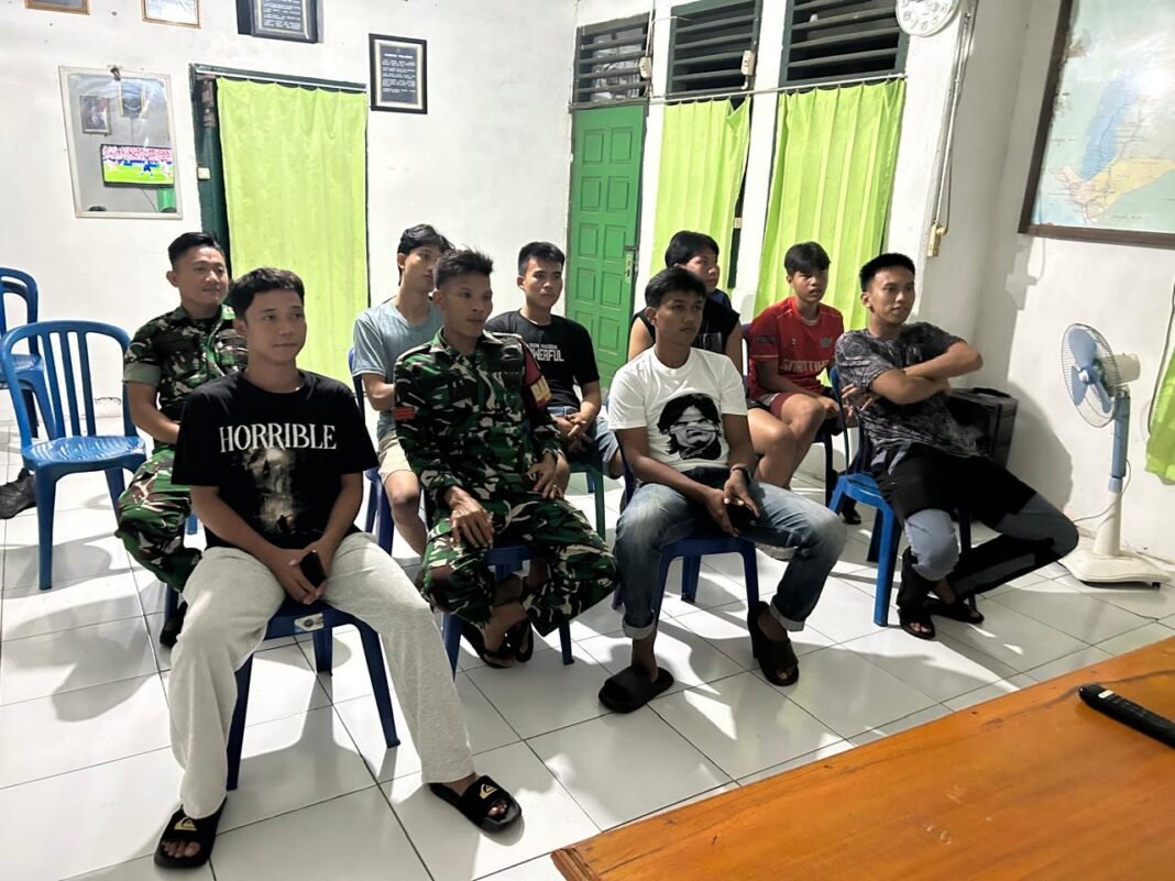 Kodim 0408/BS Menggelar Nobar Piala Dunia Sepak Bola Gembira