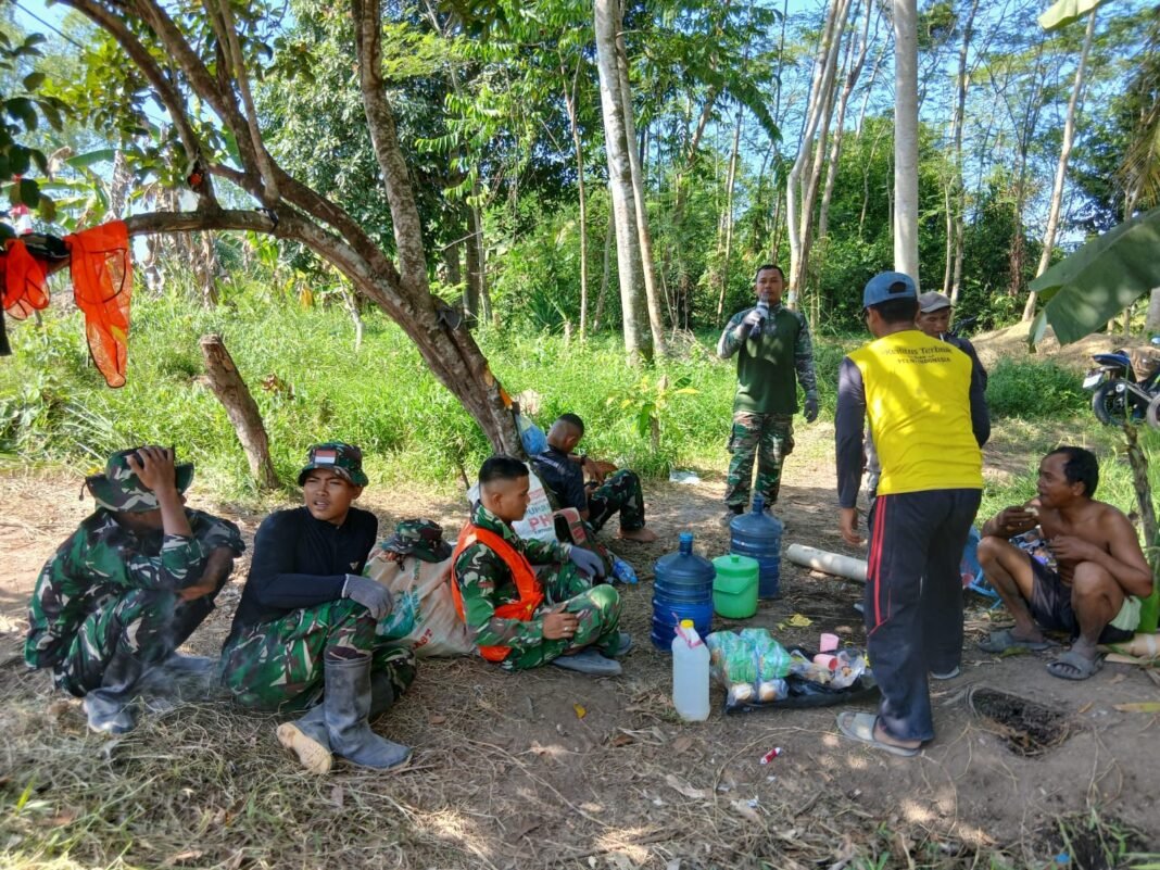 Hubungan Harmonis antara TNI dan Warga Diperkuat oleh Satgas TMMD
