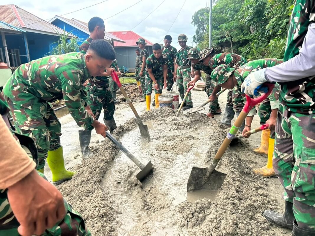 Partisipasi Masyarakat Percepat Pembangunan Rabat Beton di Polewali