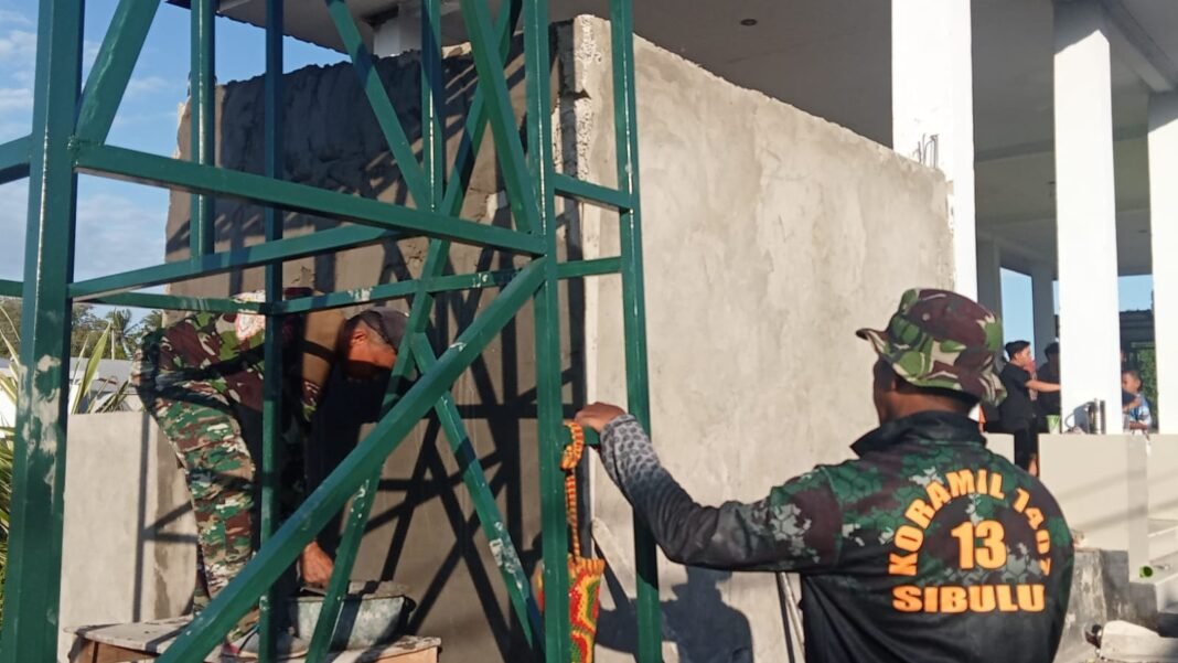 TMMD Ke-129: TNI dan Komunitas Bersinergi dalam Membangun MCK di Sibulue