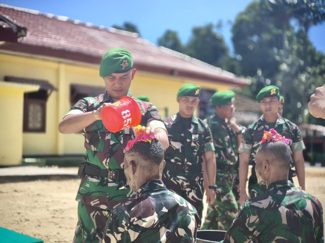 Makna Mendalam dari Tradisi Penerimaan Prajurit Baru di Yonif TP 859/RBK