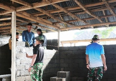 Rehabilitasi RTLH Melalui TMMD Ke-129: Pemberdayaan Masyarakat Desa