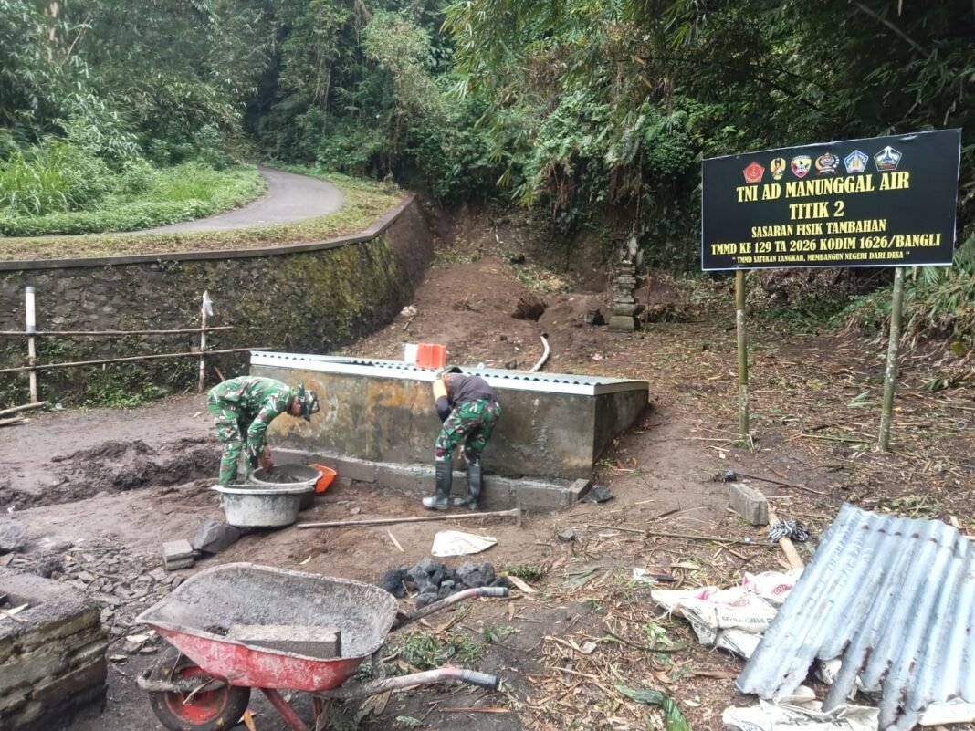 Satgas TMMD dan Warga Sekardadi Bersatu Dalam Perbaikan Sarana Air