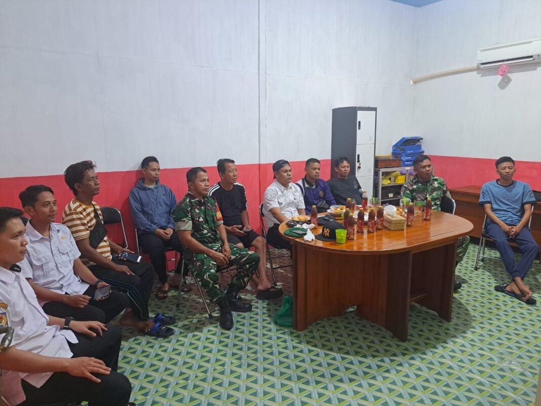 Antusiasme Warga Tumpah Ruah di Nobar Sepak Bola