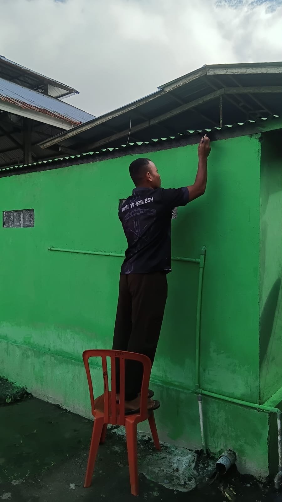 Renovasi MCK di Jaba Pura Puseh Tingkatkan Standar Sanitasi Desa