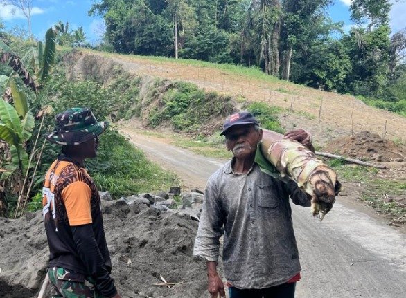 Kegiatan TMMD Ke-129: Dekat dengan Masyarakat Melalui Interaksi