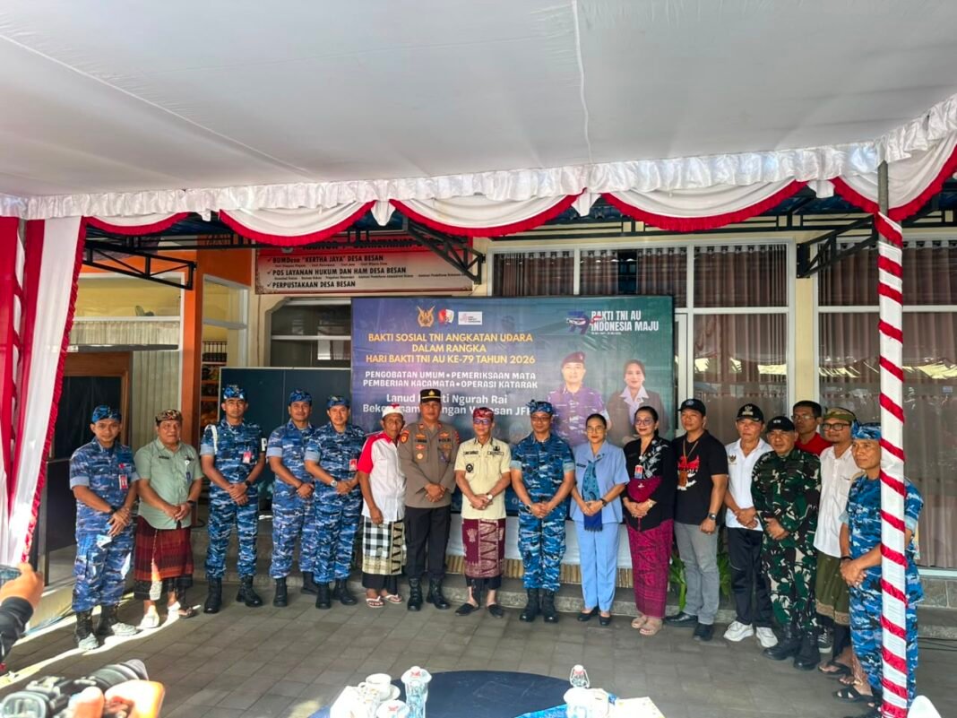 HUT ke-79 TNI AU: Kapten Nyoman Suryatha Hadirkan Bakti Sosial Kesehatan