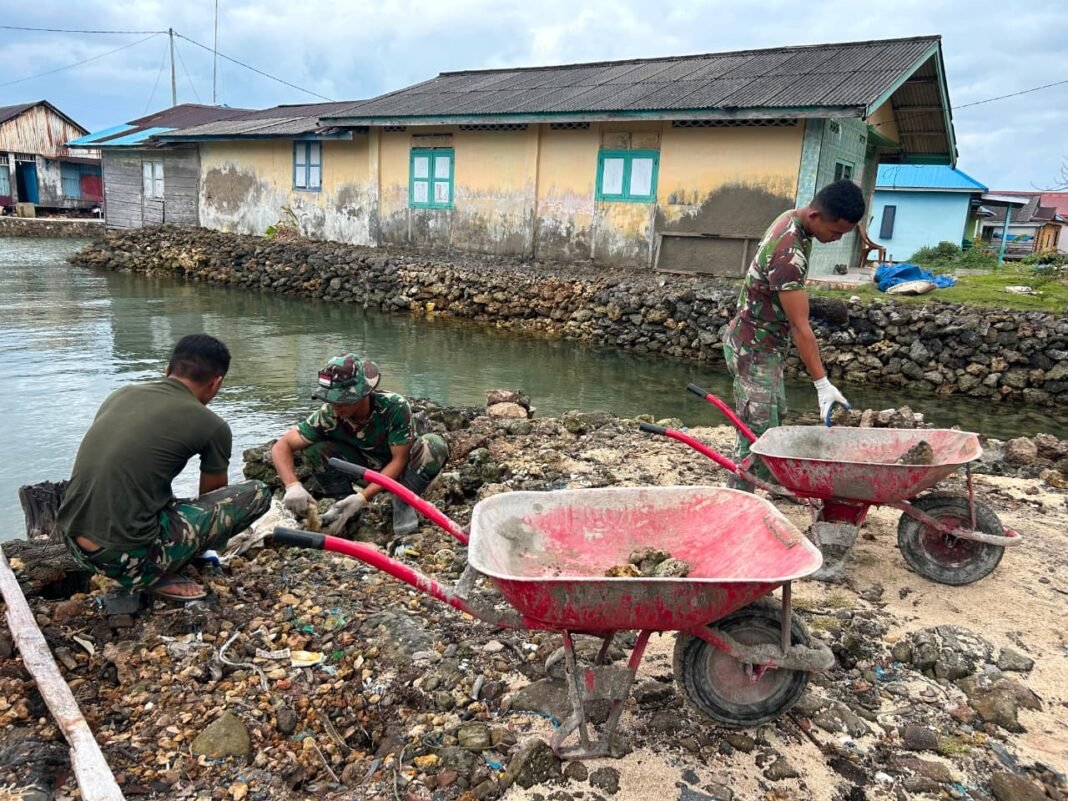 Sinergi Pembangunan Rabat Jalan di Desa Polewali oleh Satgas TMMD