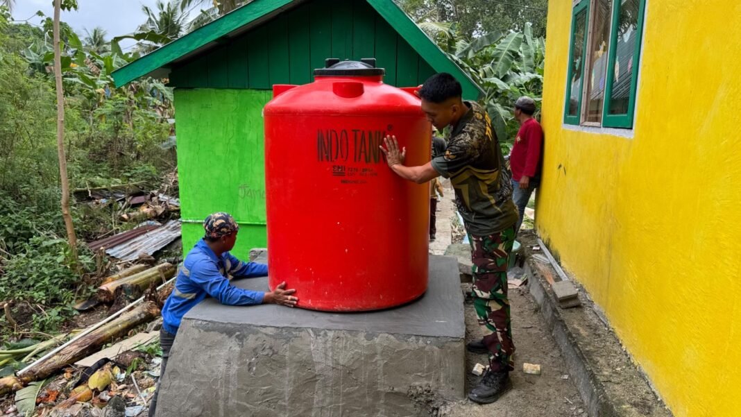 Pemasangan Tandon Air di SDN Pulau Dua Mulai Dilaksanakan