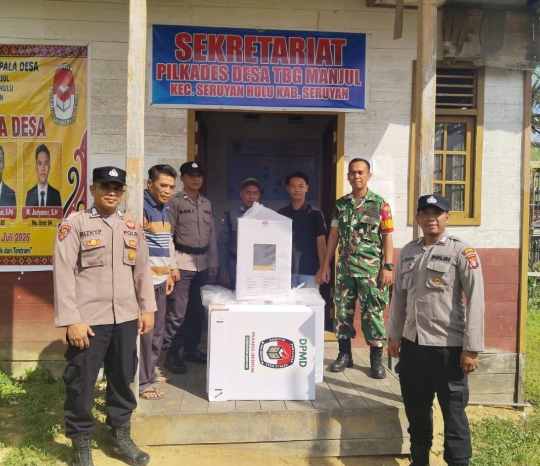 Pengawalan Kotak Suara Menjelang Pilkades Oleh Kodim 1015/Sampit