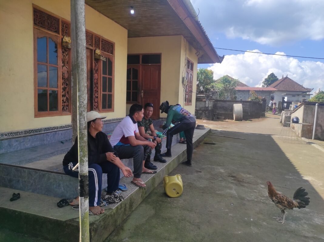 Dukungan Komunikasi Sosial Satgas TMMD Melalui Anjangsana di Sekardadi