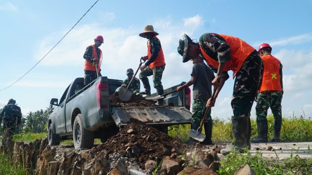 Proyek TMMD Ke-129 Mempercepat Peningkatan Jalan di Bandaraya