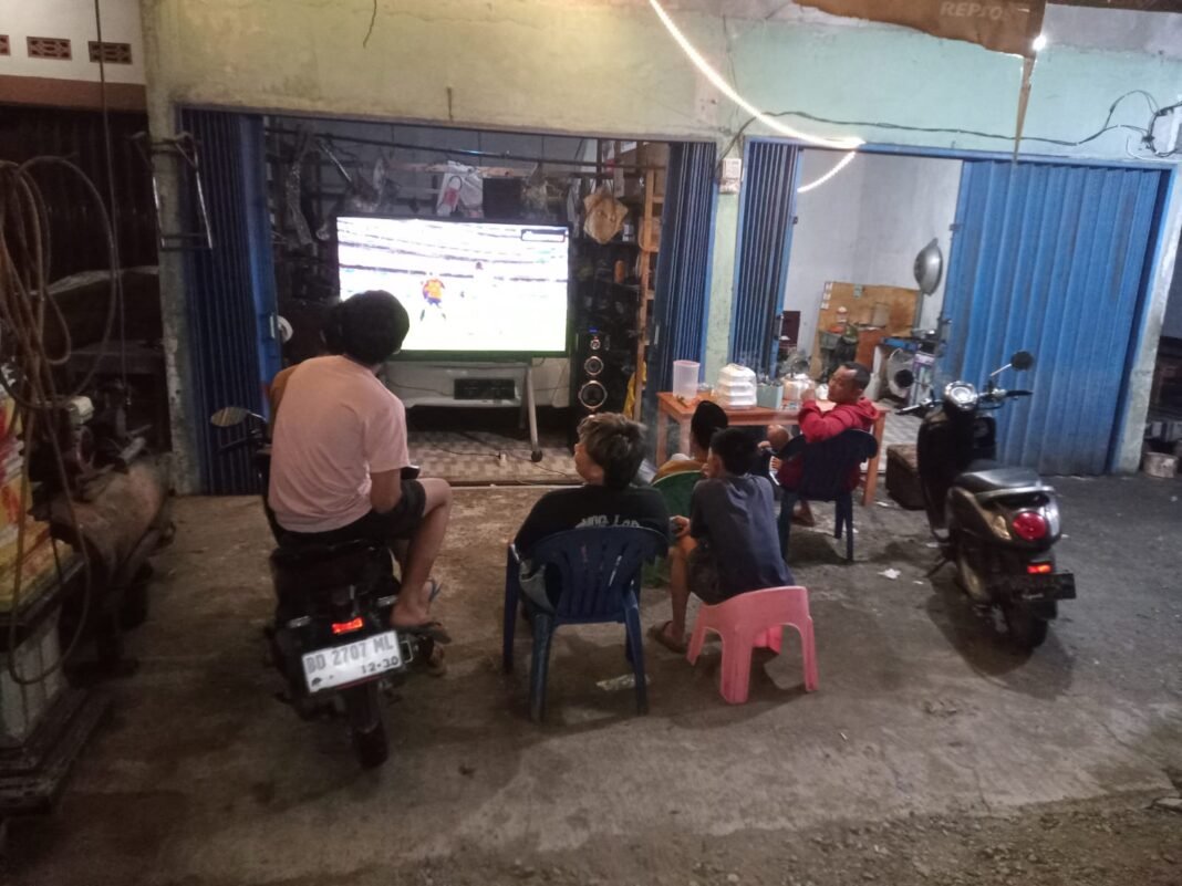 Kodim 0408/BS Gelar Nobar Piala Dunia 2026 Untuk Penguatan Komunikasi dengan Masyarakat