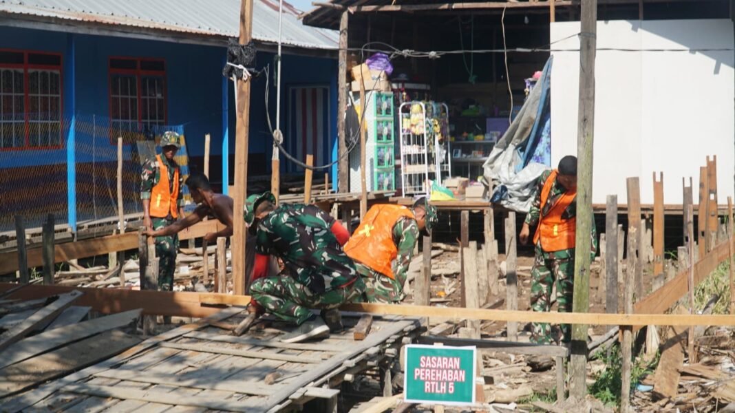 Pondasi RTLH Ibu Rini Dikerjakan oleh Satgas TMMD Ke-129