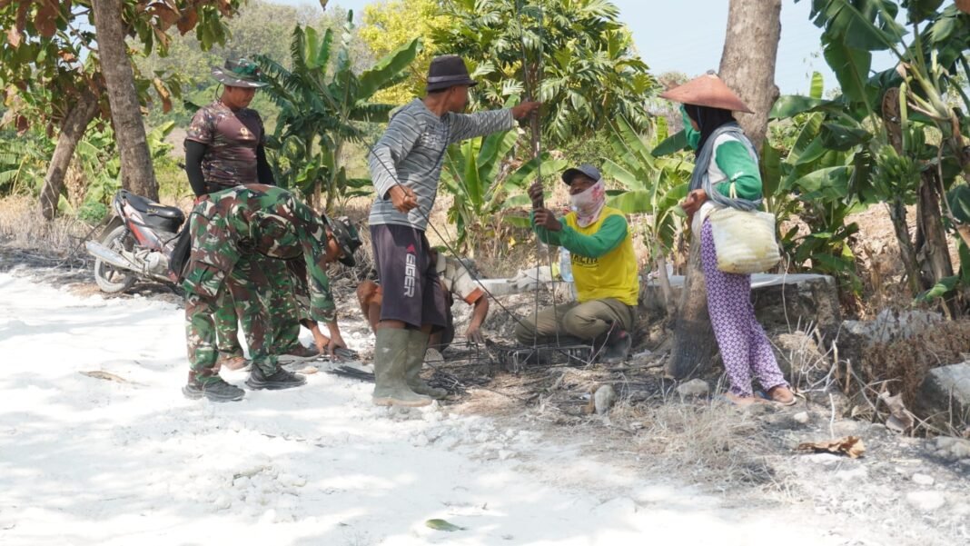 Semangat Kebersamaan Dalam Pembangunan Tandon Air TMMD Ke-129