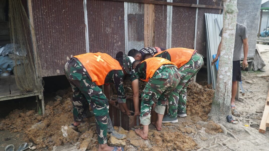 Kodim 1011/KLK Laksanakan Pembangunan MCK untuk Tingkatkan Kesehatan di Desa Bandar Raya