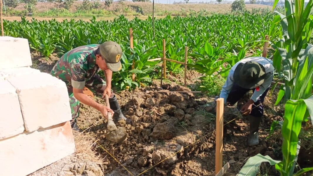 Perhatian TMMD 129 Dalam Pembangunan Tandon Air Untuk Petani Jagung