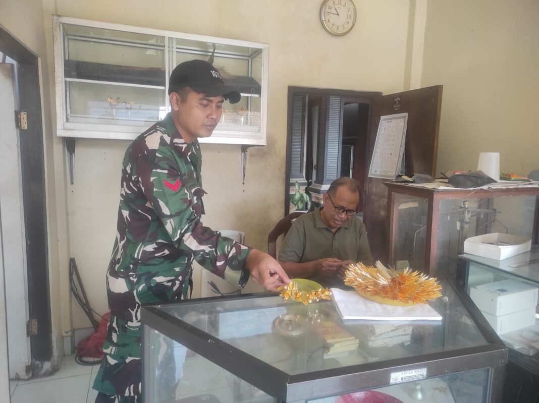 Peran Aktif Babinsa di Kamasan untuk Kebangkitan UMKM Bunga Mas