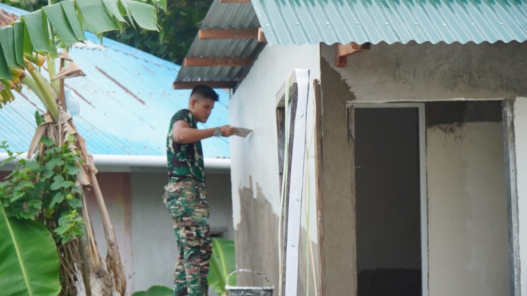 Pembangunan MCK Masjid Quba, Satgas TMMD Bekerjasama dengan Masyarakat
