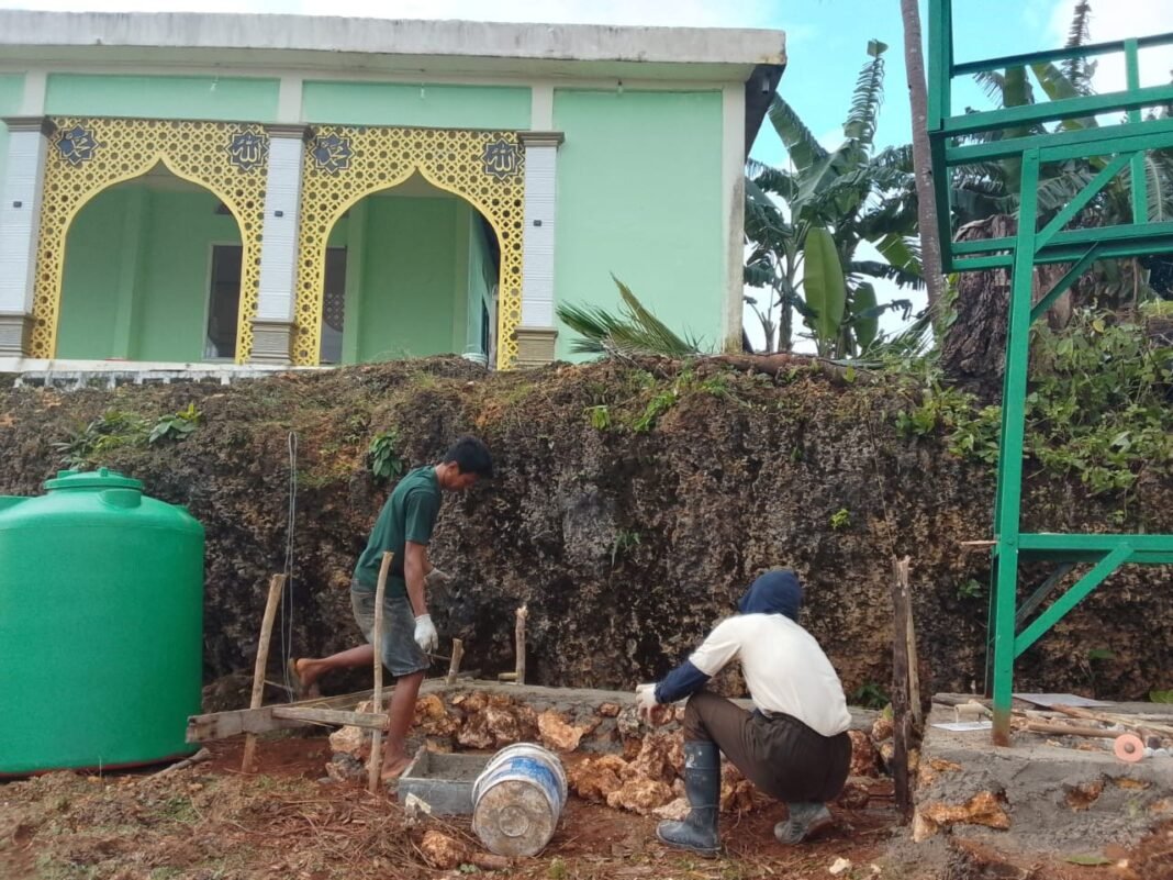 Satgas TMMD Kolaborasi dengan Masyarakat dalam Pembangunan Tandon Air