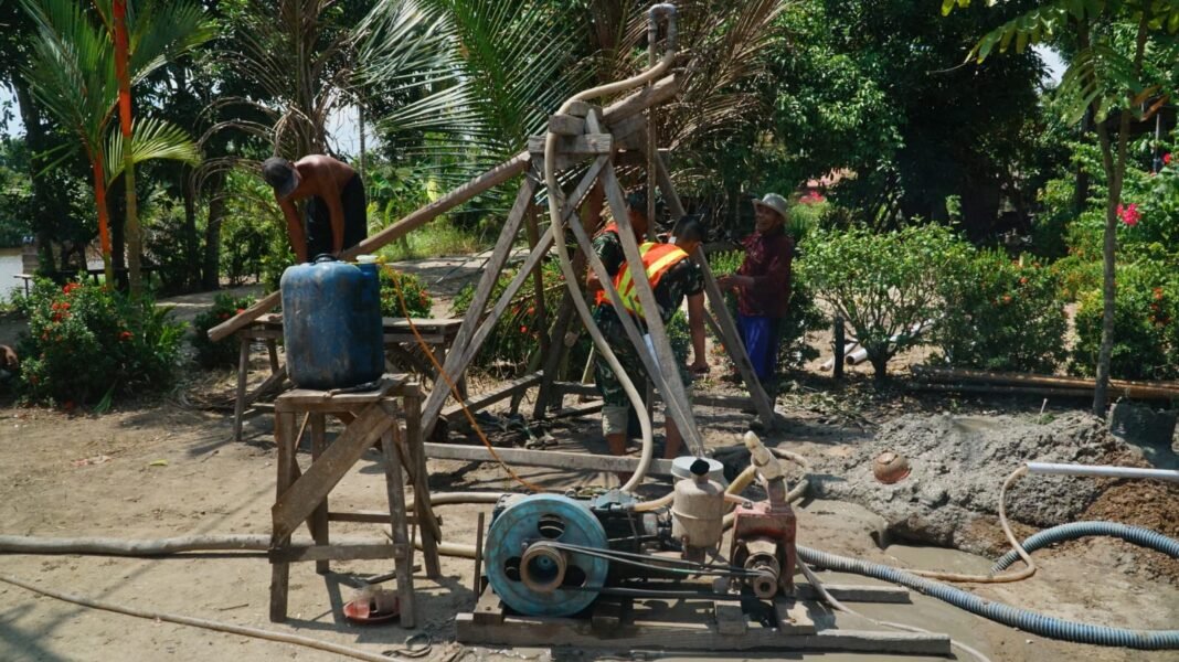 Panjang Proses Pengeboran Sumur Bor Sasaran 4 dalam TMMD Ke-129