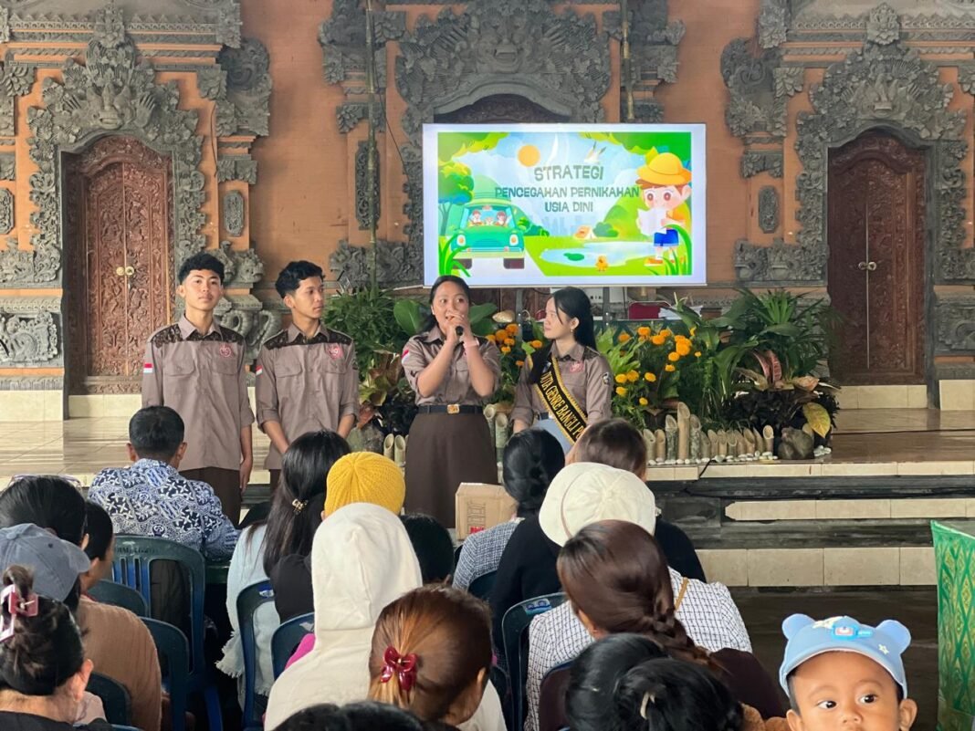 Sinergi Pendidikan dalam Pencegahan Pernikahan Dini, TMMD Ke-129 Bangli Melakukan Penyuluhan