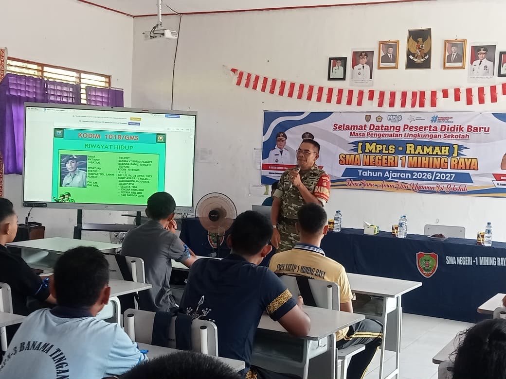 Kepedulian TNI AD di MPLS: Menanamkan Nilai-Nilai Kebangsaan
