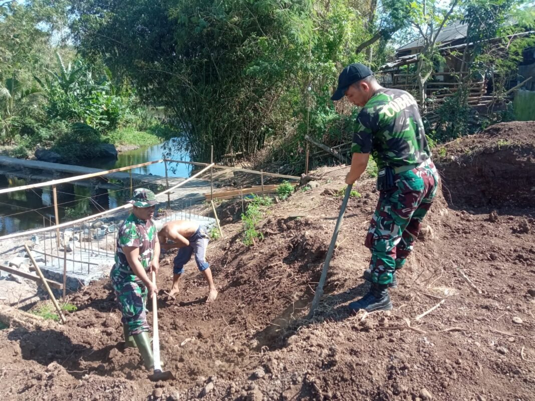 Proyek Pembangunan Jalan Impian di Lombok Tengah Melibatkan TNI dan Masyarakat