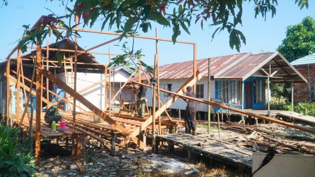 Pembangunan RTLH Ibu Rini Memperkuat Sinergi TNI dan Masyarakat