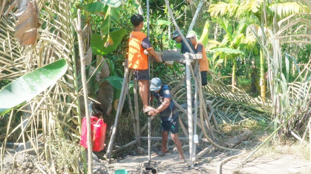 TMMD Ke-129 Lanjutkan Pengeboran Sumur Bor SAS 2 untuk Memperbaiki Akses Air Bersih