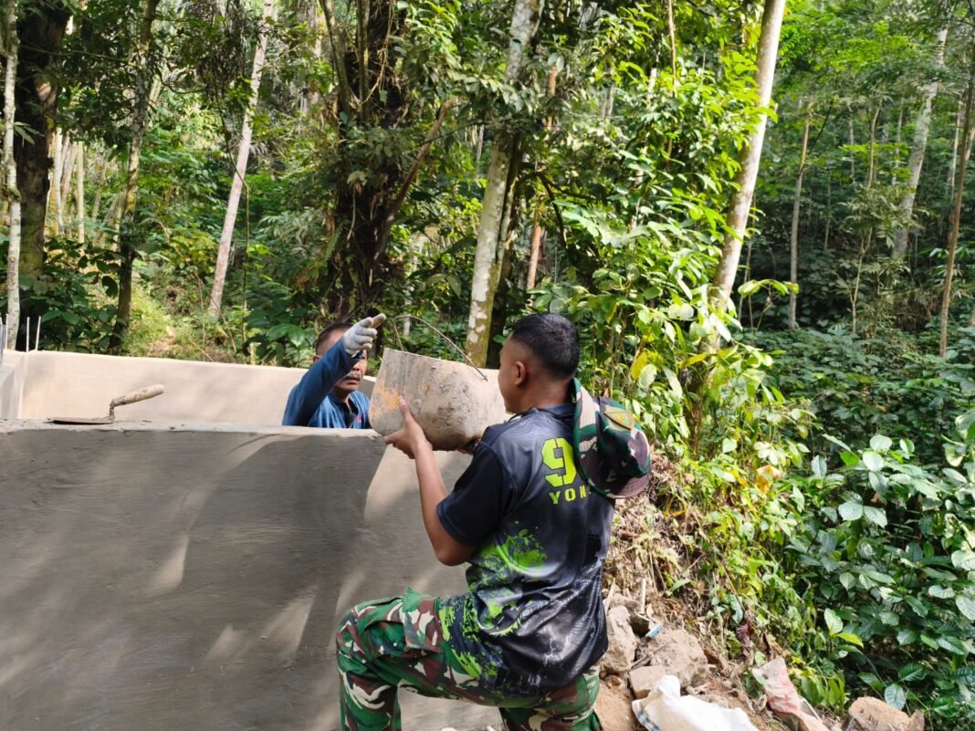 Penyelesaian Proyek Pipanisasi TMMD Ke-129 Kodim 0608/Cianjur Capai 73%