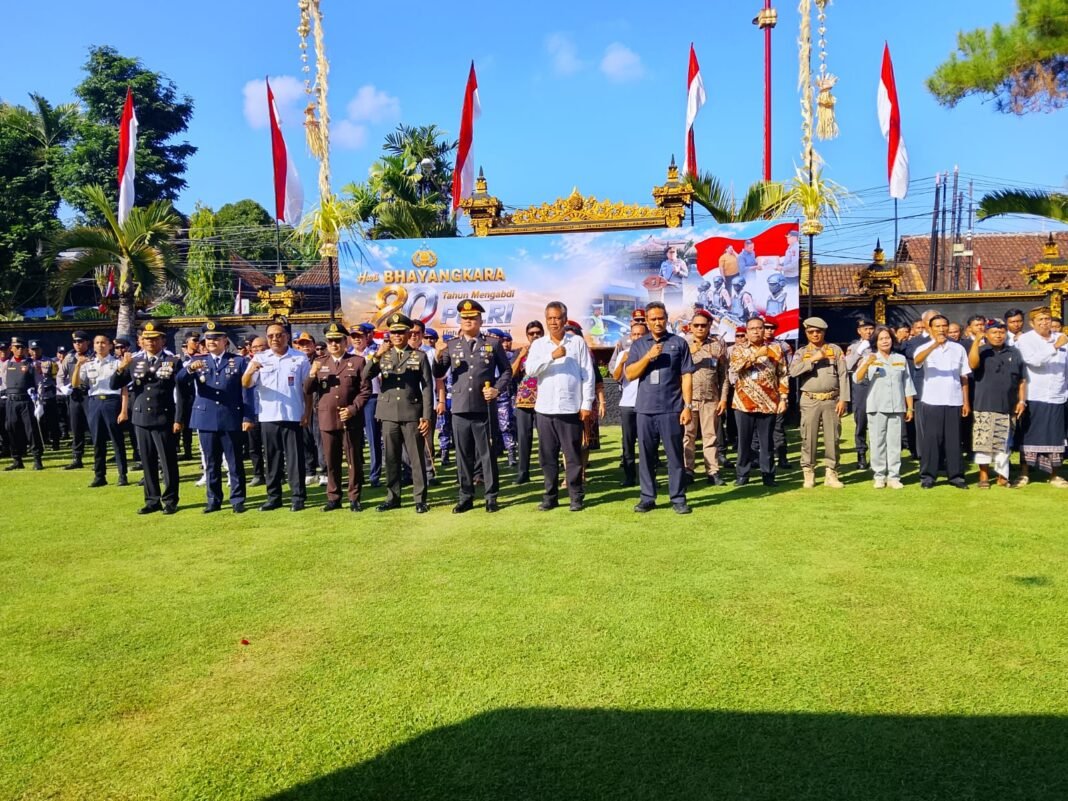 Peringatan Spesial HUT Bhayangkara ke-80 oleh TNI dan Polri Klungkung