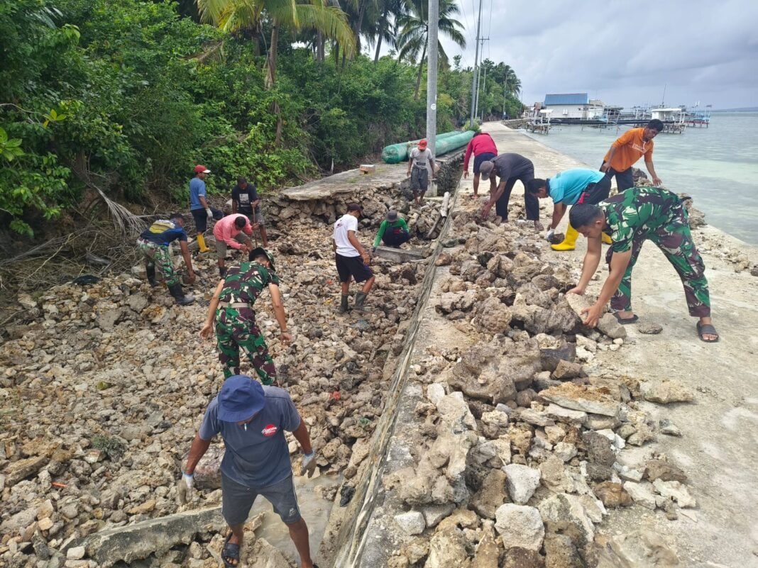 Preservasi Infrastruktur Melalui Kerja Bakti di Desa Polewali