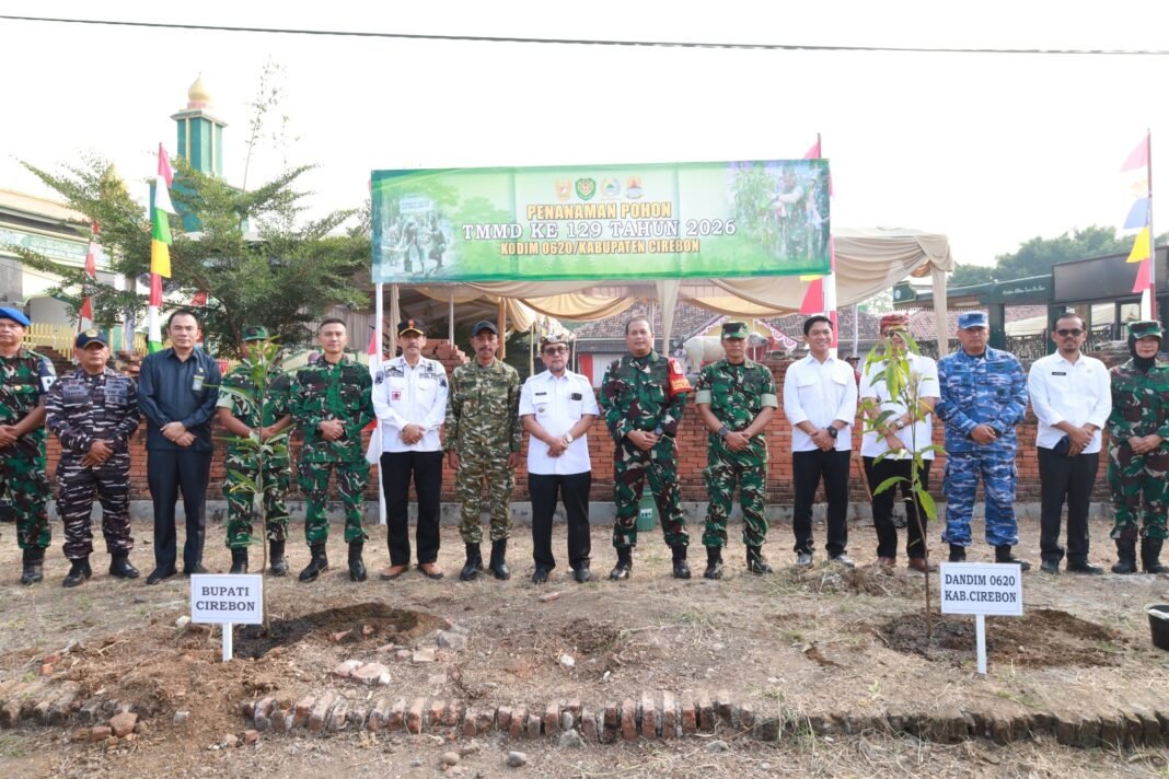 Sinergi Hijau TMMD ke-129: Kodim 0620/Kabupaten Cirebon Gandeng Pemkab Revitalisasi Lingkungan Desa