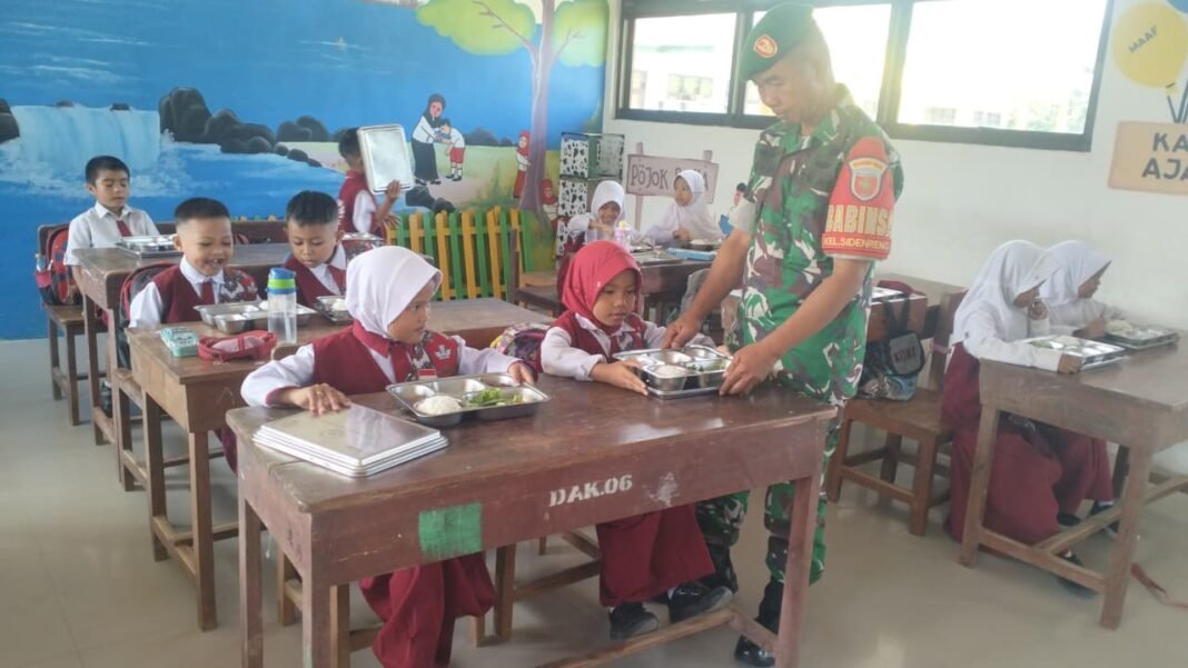 Sinergi TNI dan Sekolah dalam Program Makan Bergizi Gratis