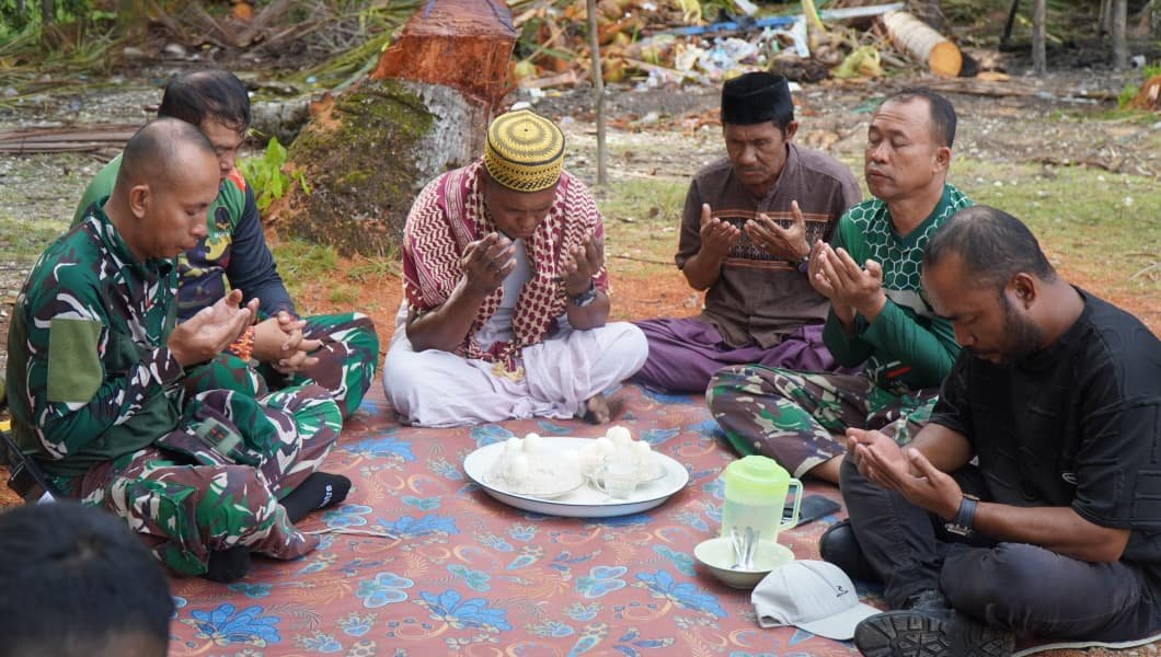 Doa Bersama: Langkah Awal Pembangunan Jalan TMMD Ke-129