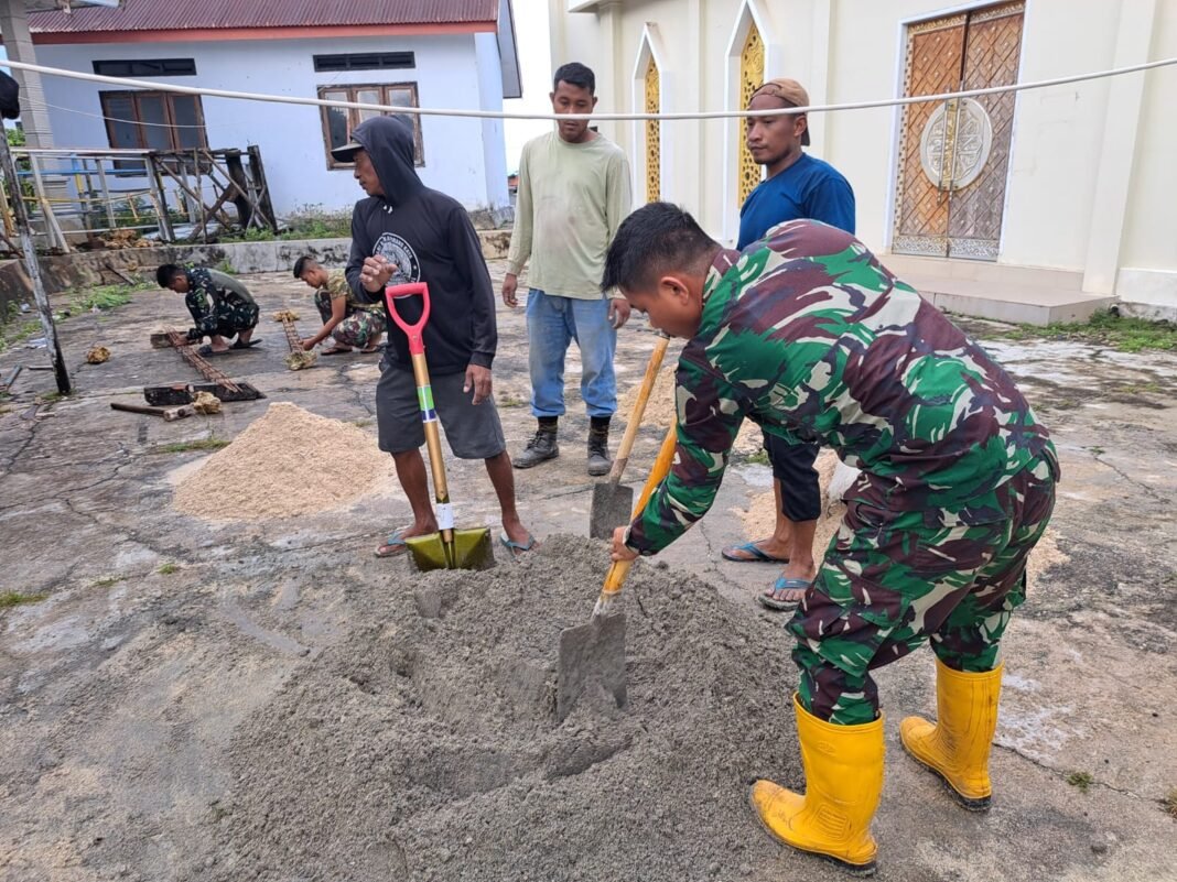 Pengecoran Fondasi MCK: Langkah Awal Peningkatan Sanitasi oleh TMMD di Umbele