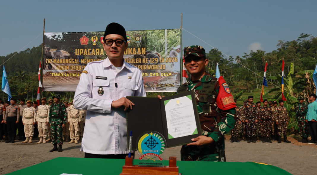 Resmikan TMMD Reguler ke-129, Wakil Bupati Purworejo Hadir di Desa Watuduwur