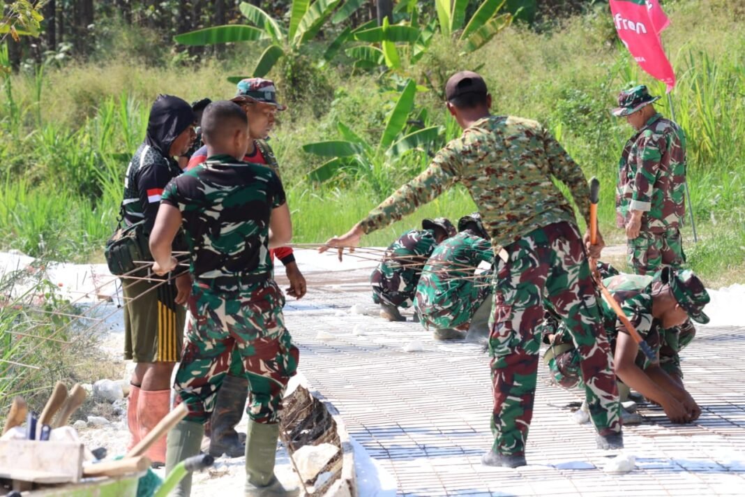 Pentingnya Pemasangan Bagasting oleh Satgas TMMD di Tlemang